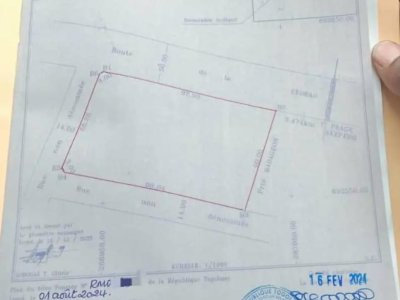 CONTOURNEMENT AKEPEDO: 10 LOTS A VENDRE