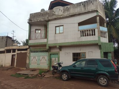 IMMEUBLE A VENDRE A ADIDOGOME